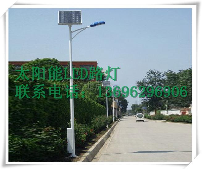 海口智能太阳能路灯生产，太阳能节能灯热销中
